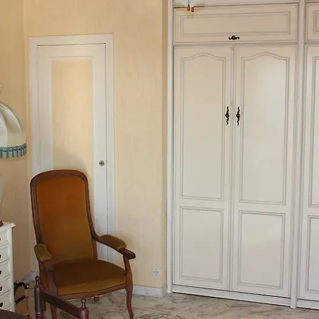 Διαμέρισμα Appartement Nice *